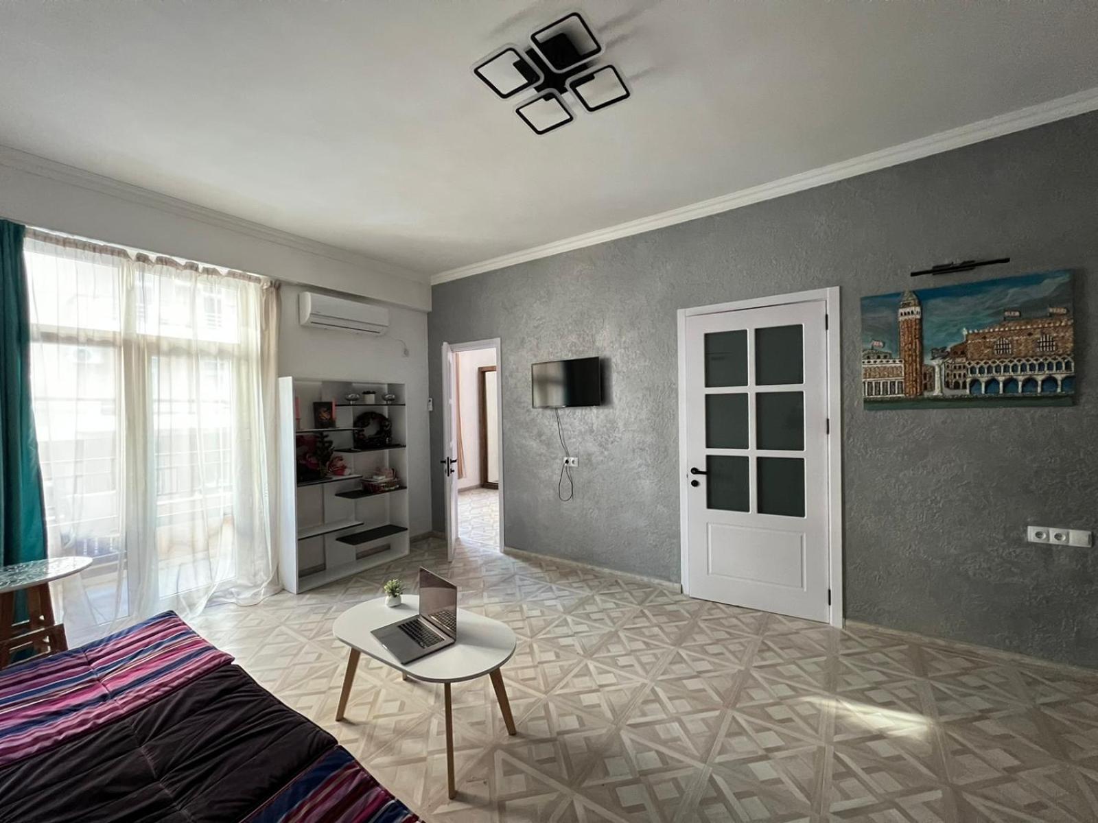 Apartment Sunny Mood Tbilisi Luaran gambar